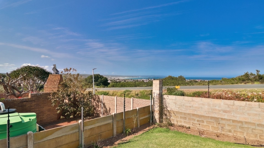 3 Bedroom Property for Sale in Stilbaai Wes Western Cape